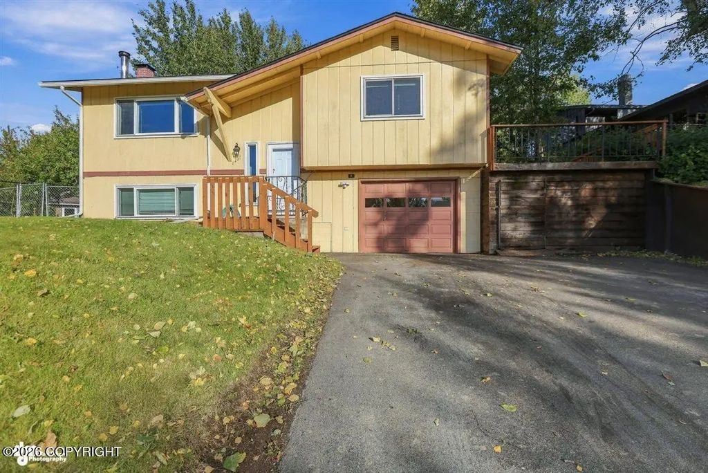 6431 Bridget Drive, Anchorage