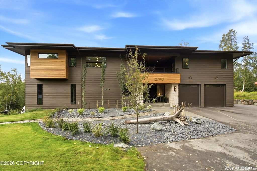 12790 Gander Street, Anchorage