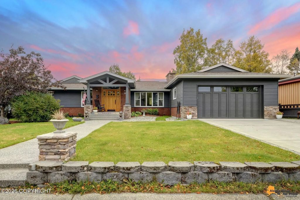 3717 Knik Avenue, Anchorage
