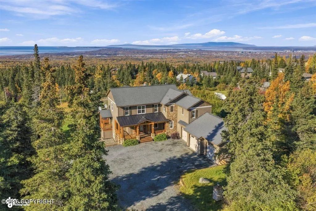 11620 Woodbourne Drive, Anchorage