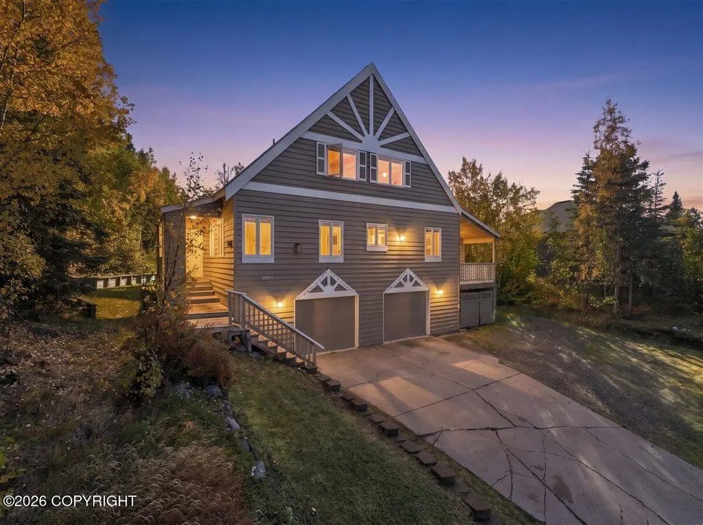 15711 Stanwood Circle, Anchorage