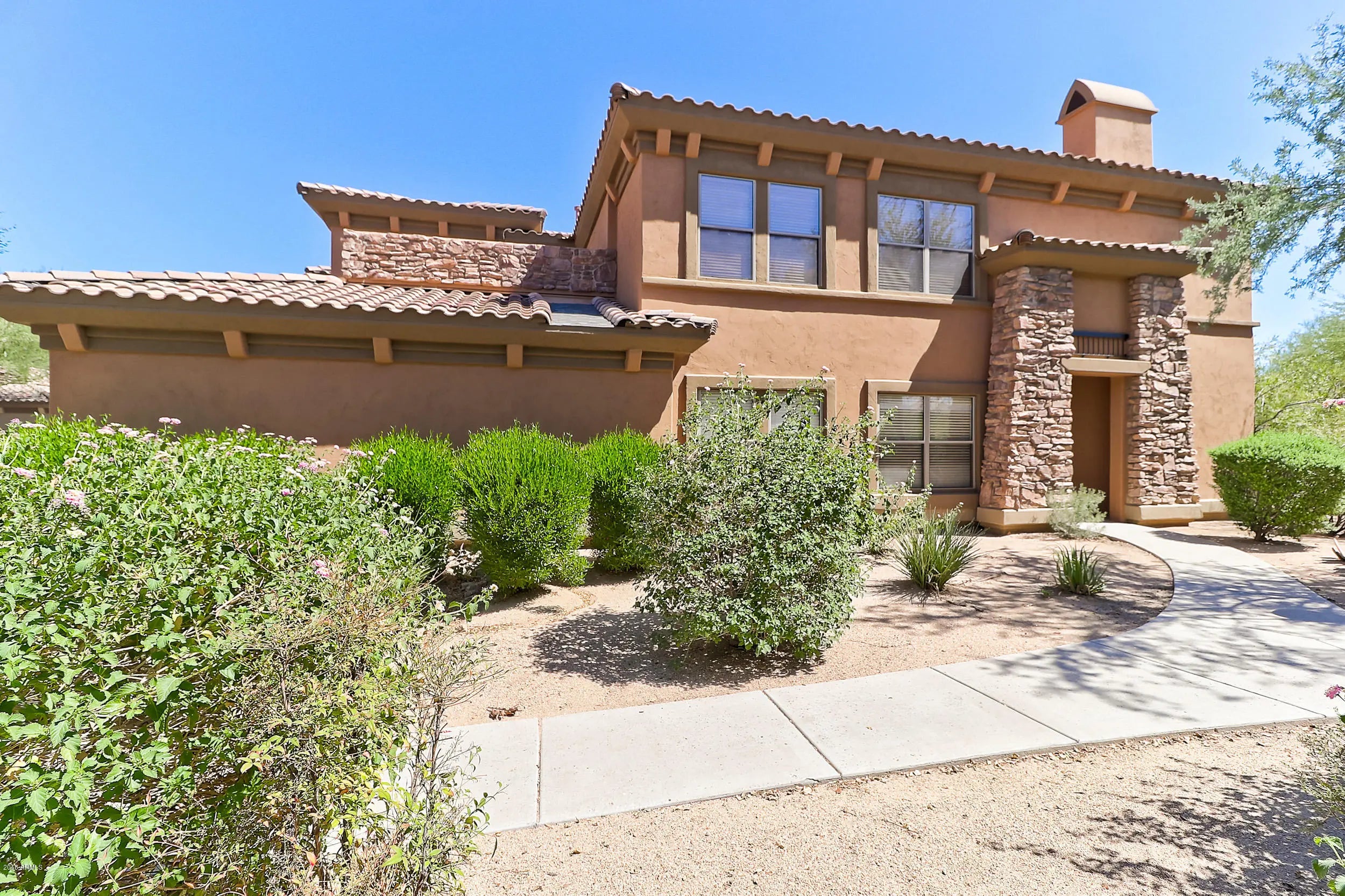 Photo of Listing #5075708