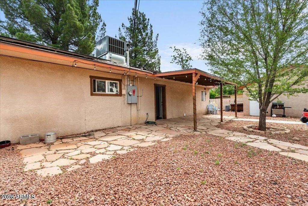 560 Siesta Street, Clarkdale