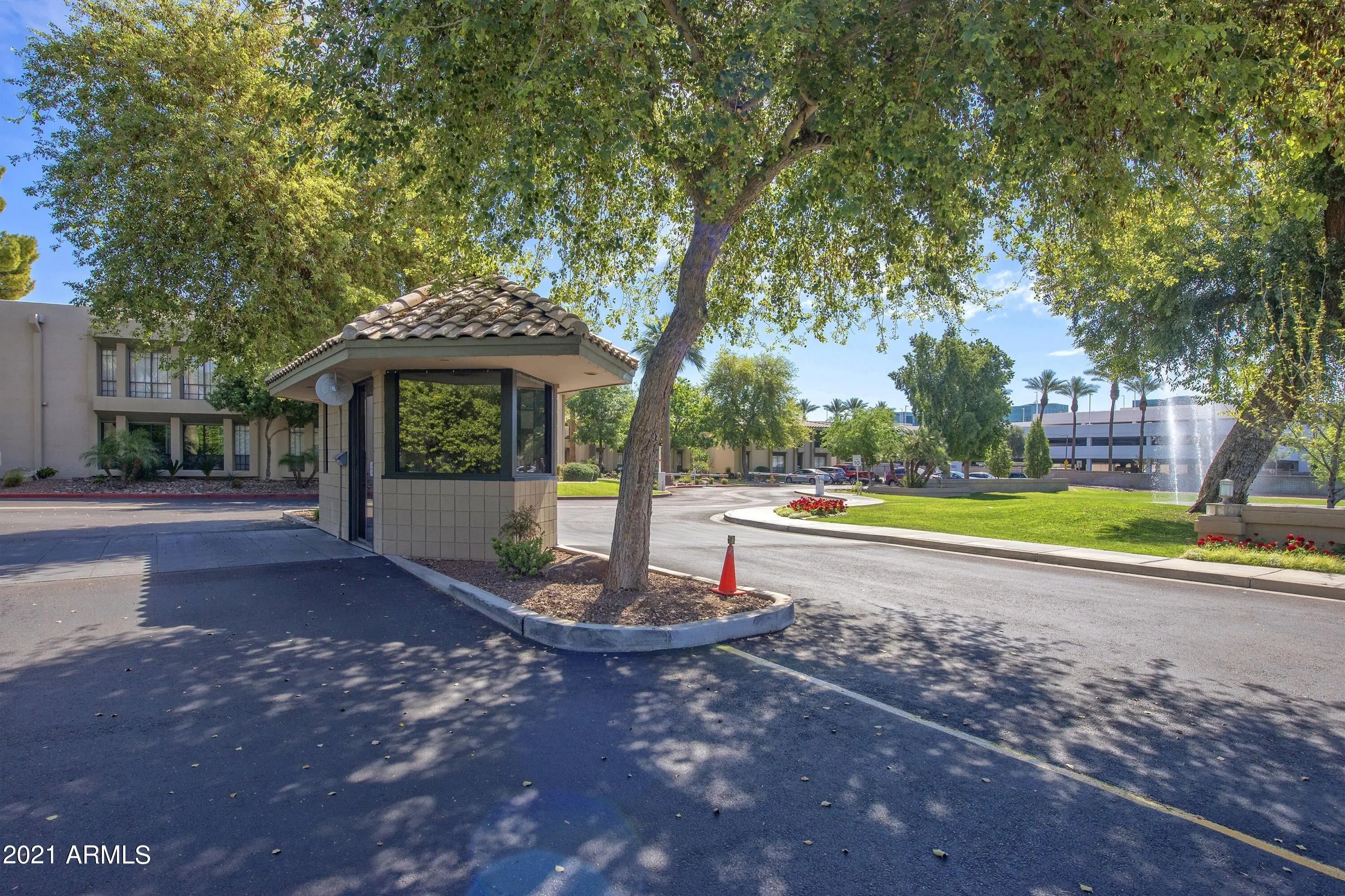 Photo of Listing #6310451