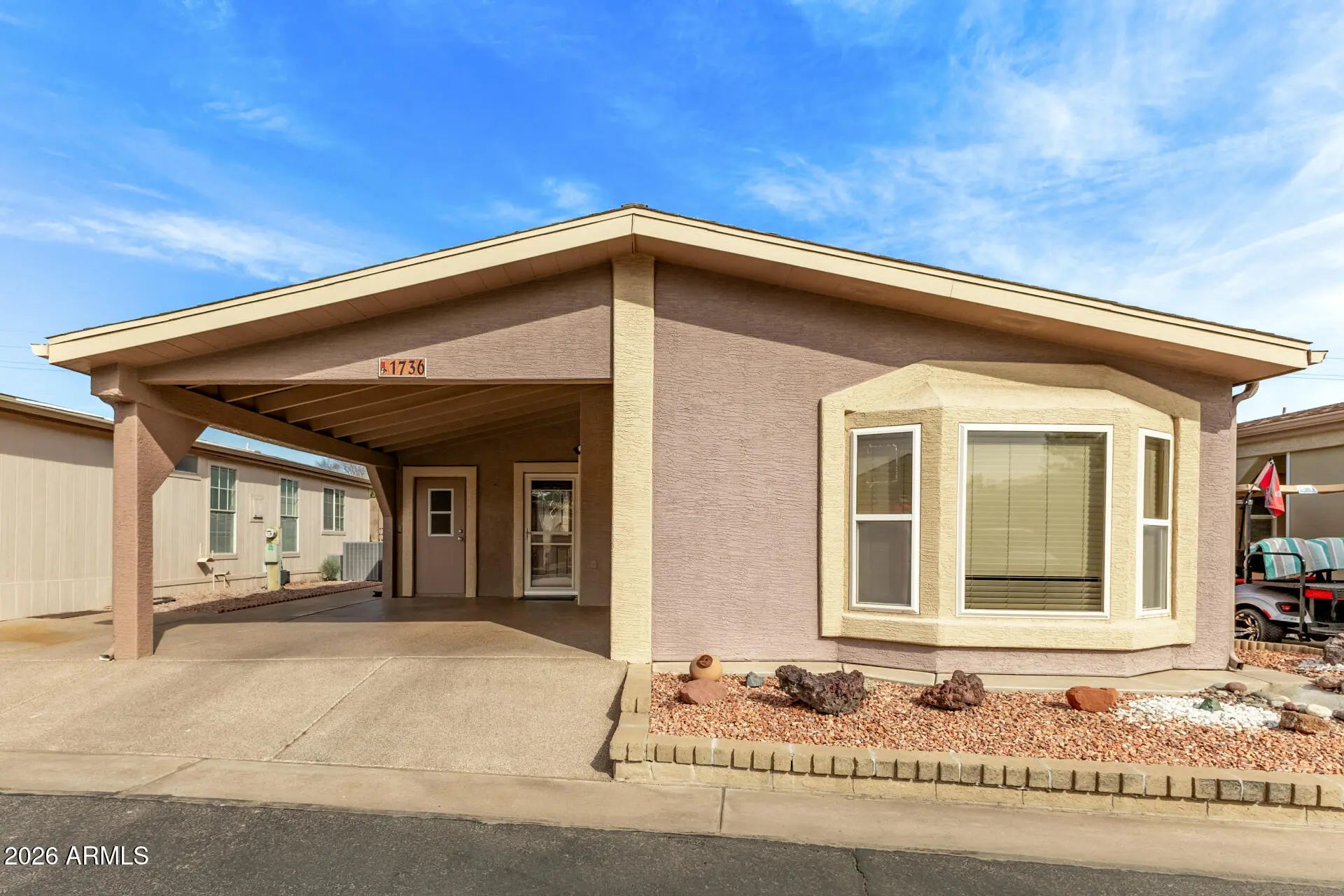 Photo of Listing #6984132