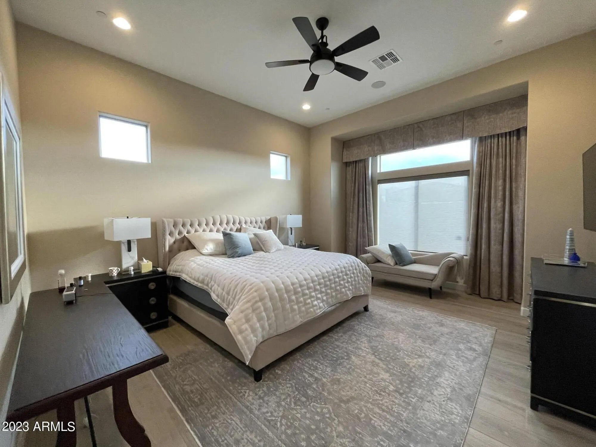 Photo of Listing #6359635