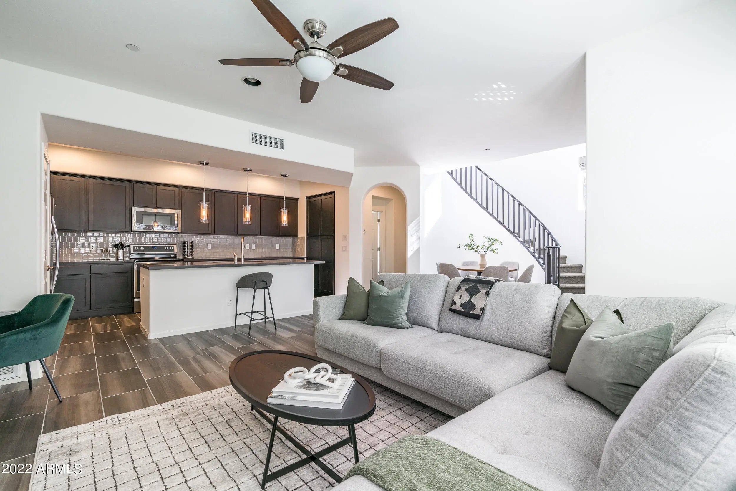 Photo of Listing #6371340