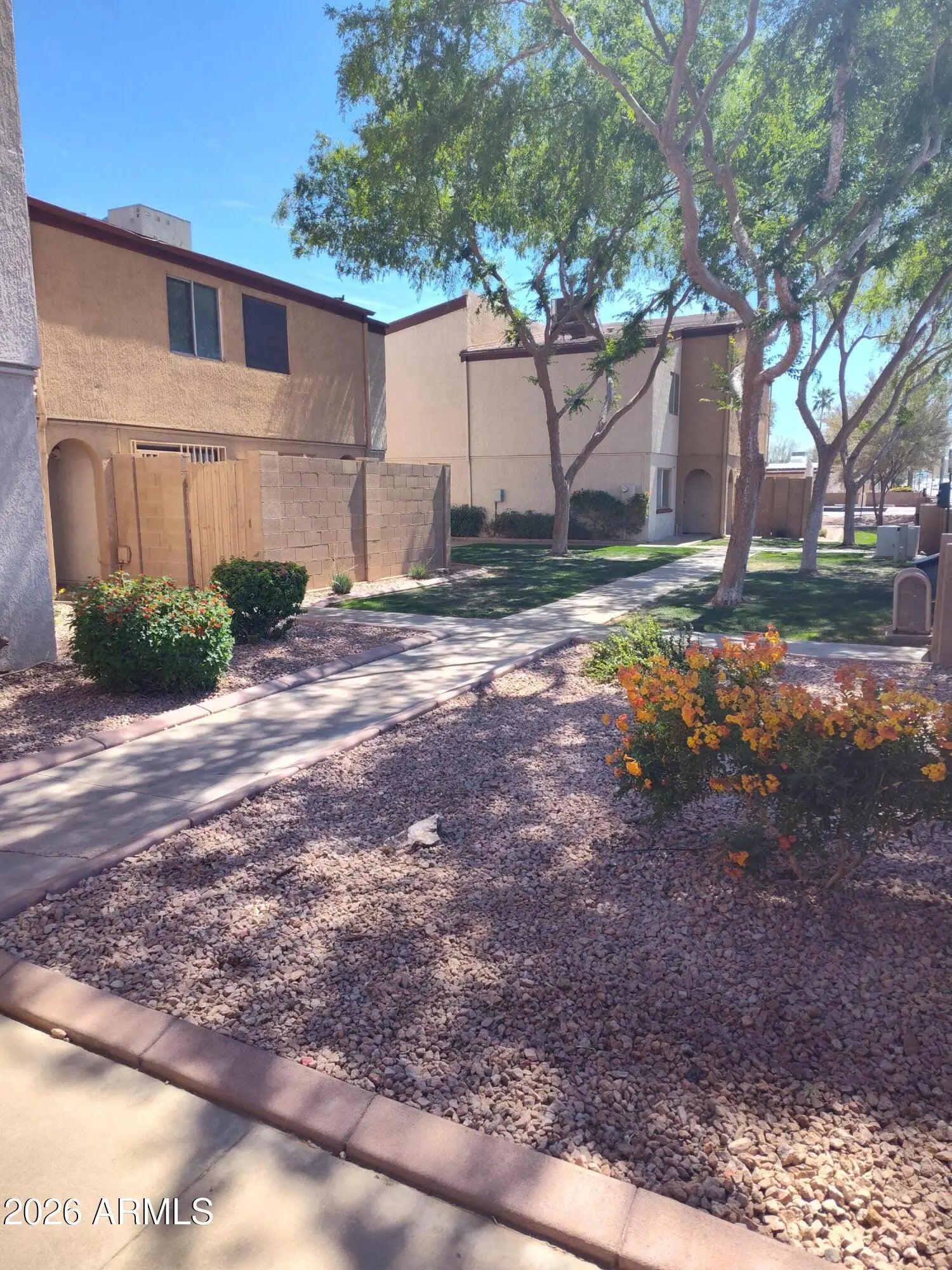 Photo of Listing #7006810