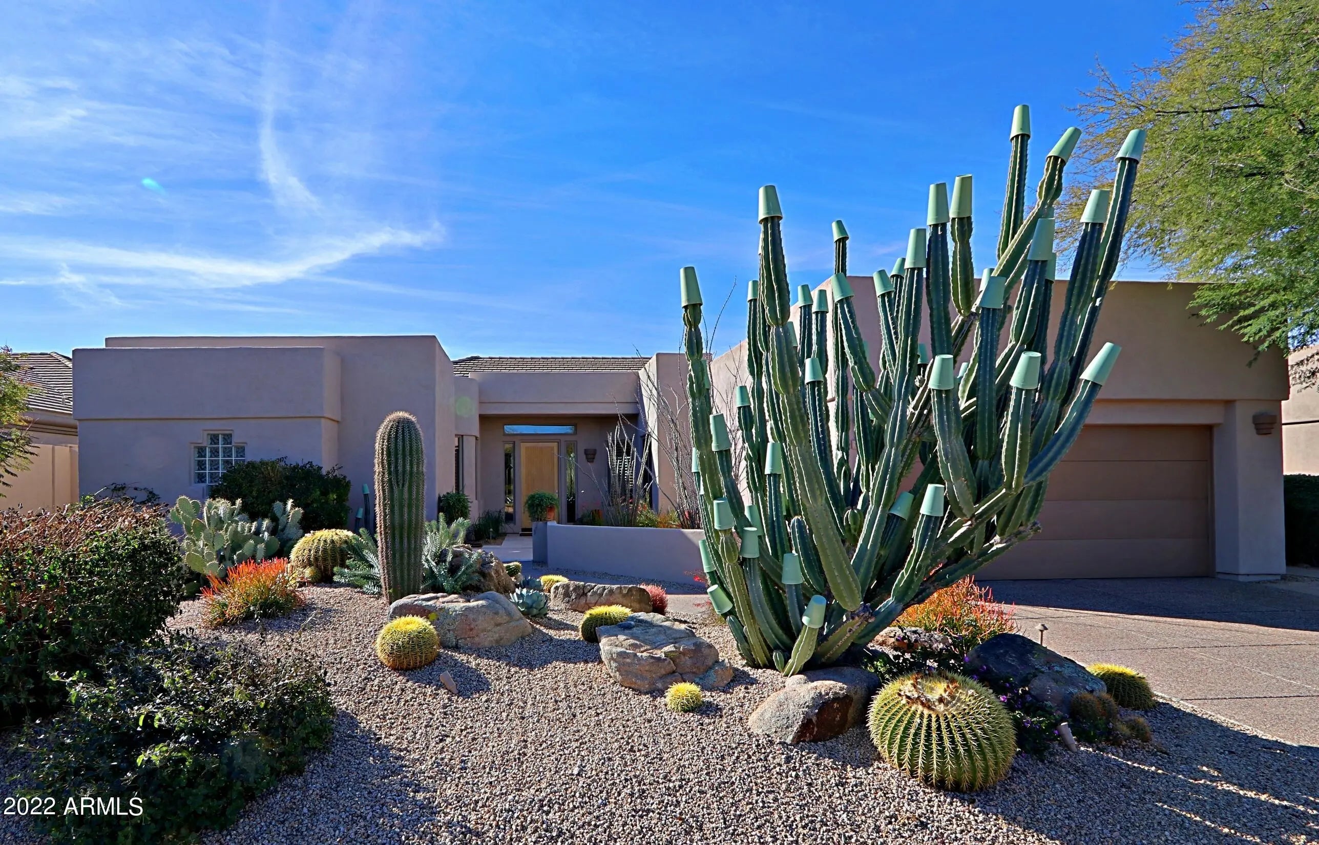 Photo of Listing #6446791