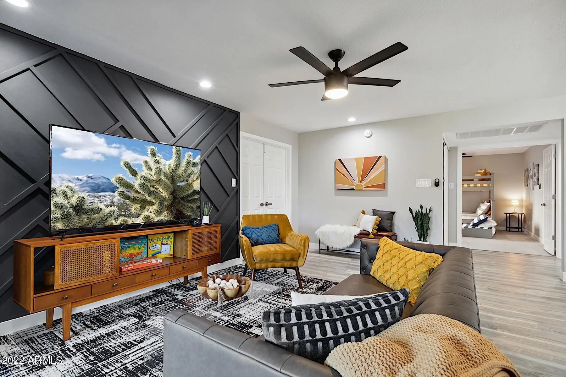 Photo of Listing #6493352