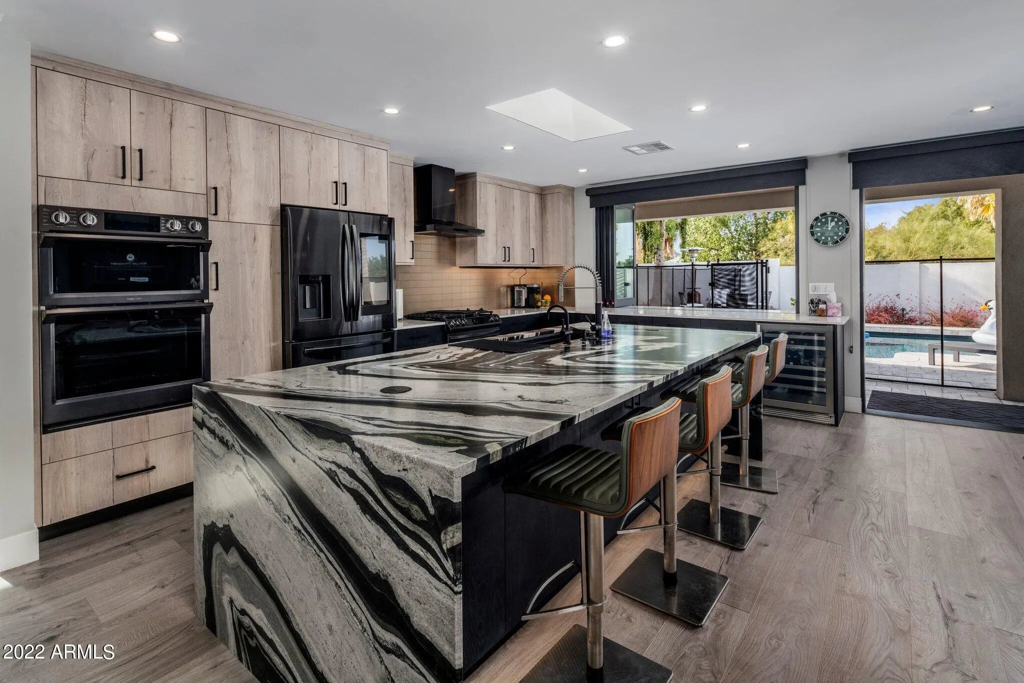 Photo of Listing #6504812