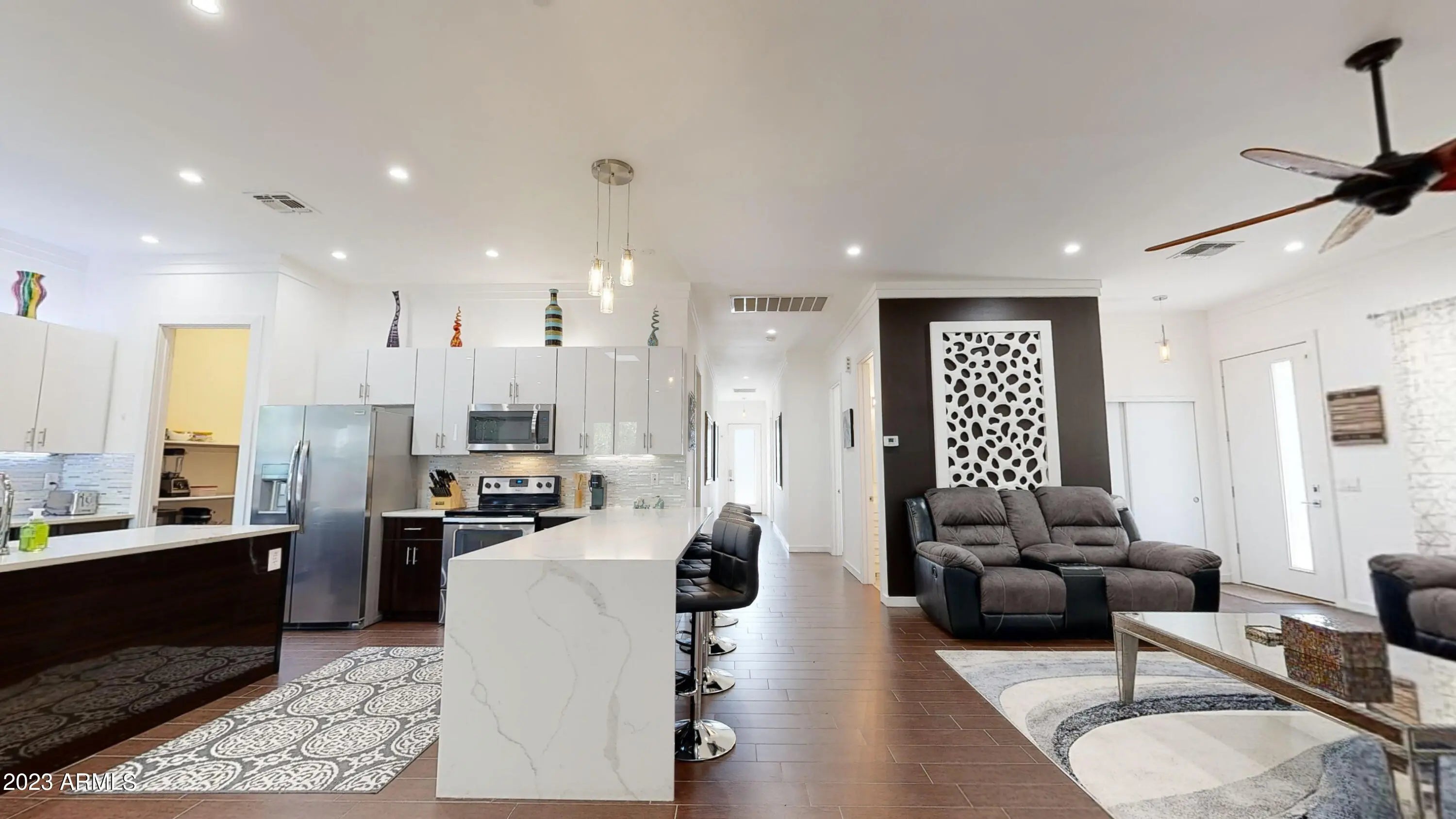 Photo of Listing #6586546