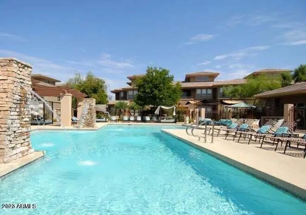 20100 N 78th Place (unit 2160), Scottsdale