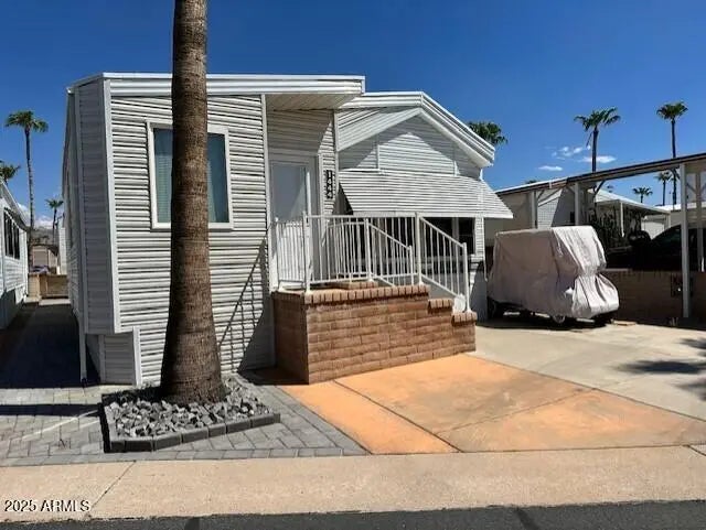 Photo of Listing #6910300