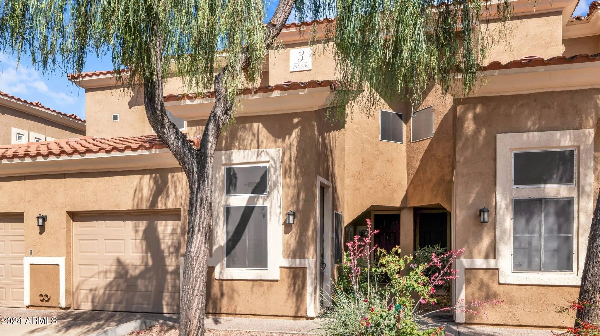 Photo of Listing #6632000