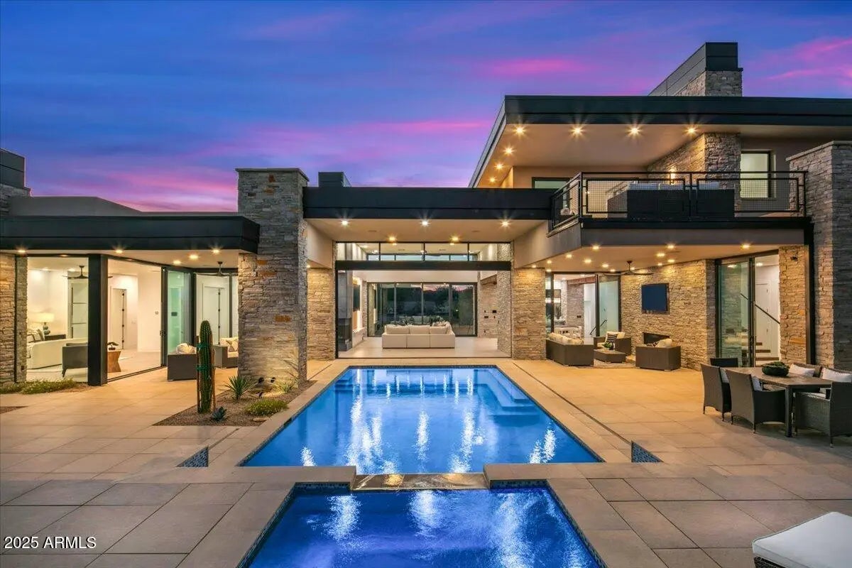 Photo of Listing #6654477