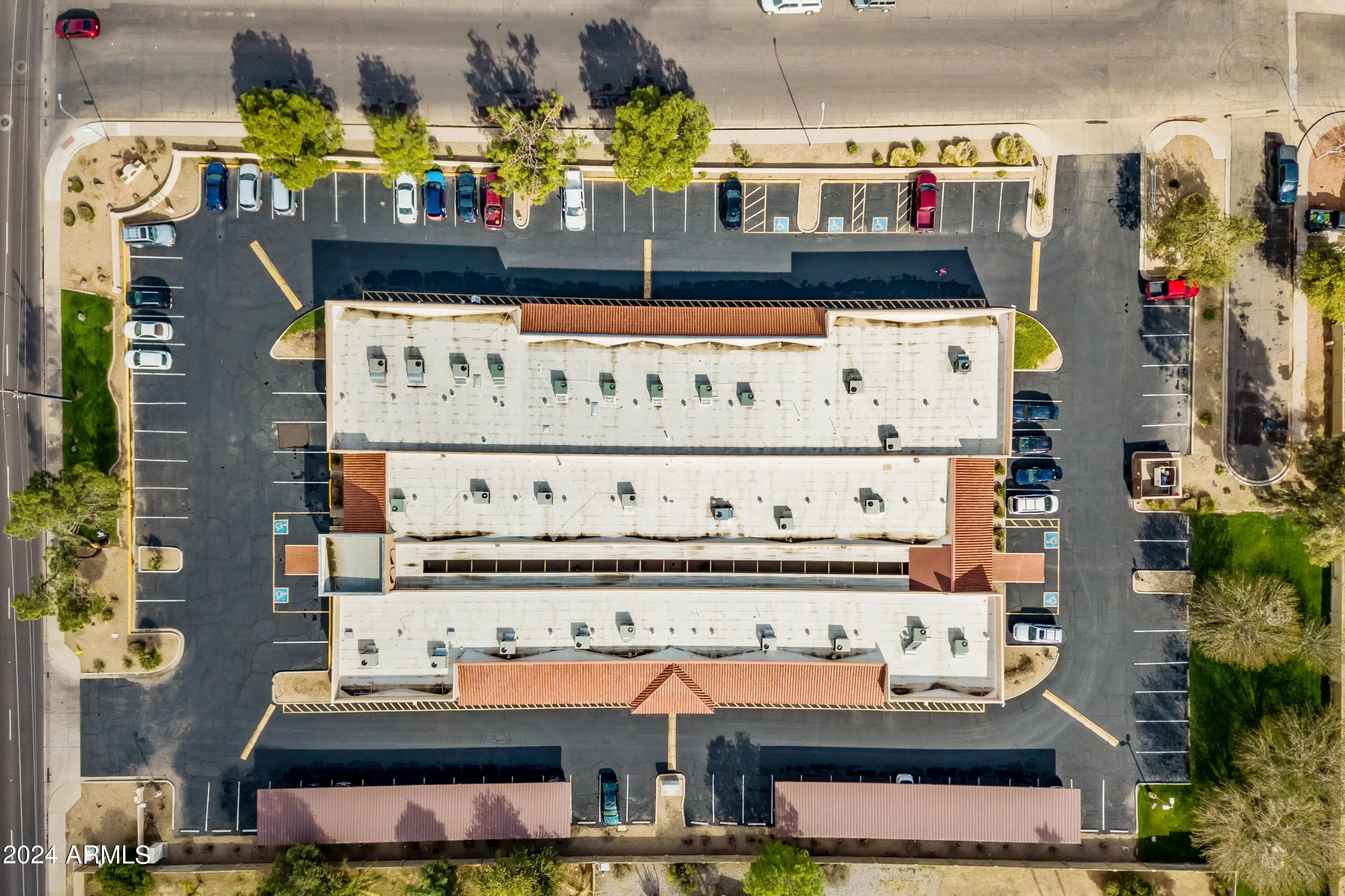 Photo of Listing #6654317