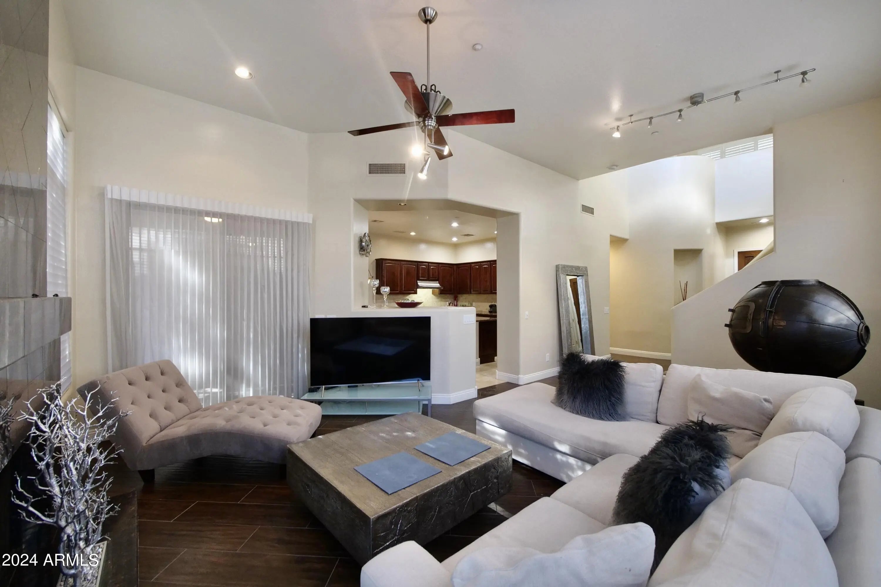 Photo of Listing #6662863