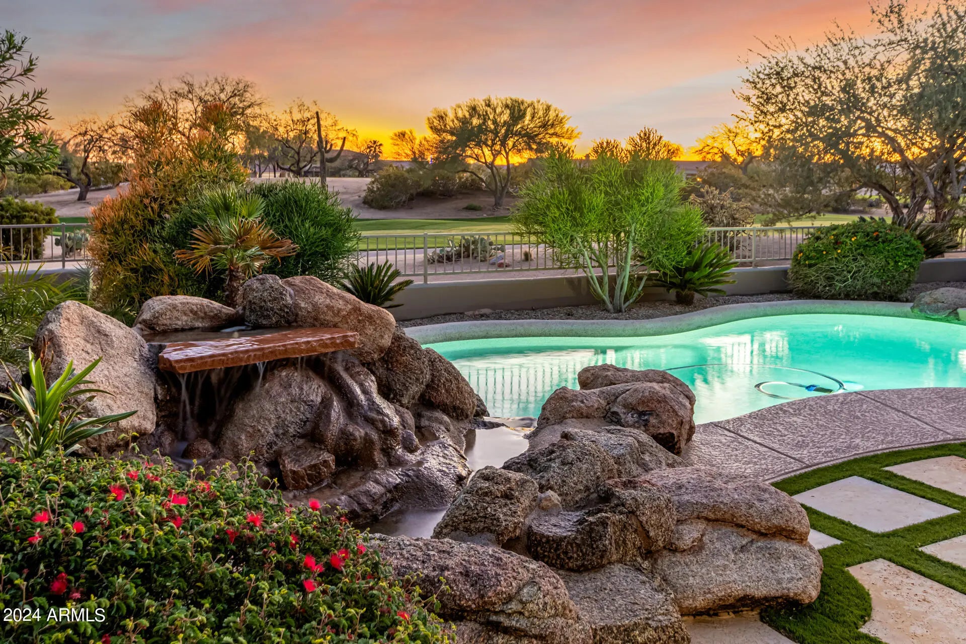 Photo of Listing #6691577