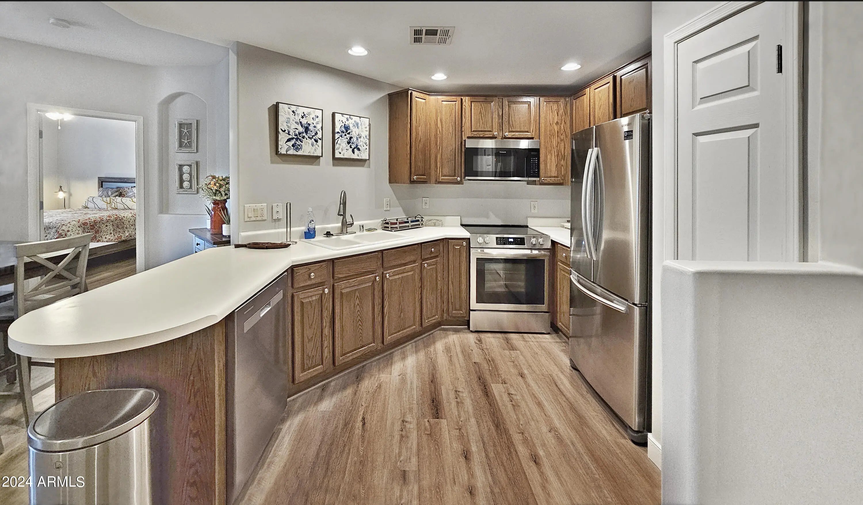 Photo of Listing #6694612