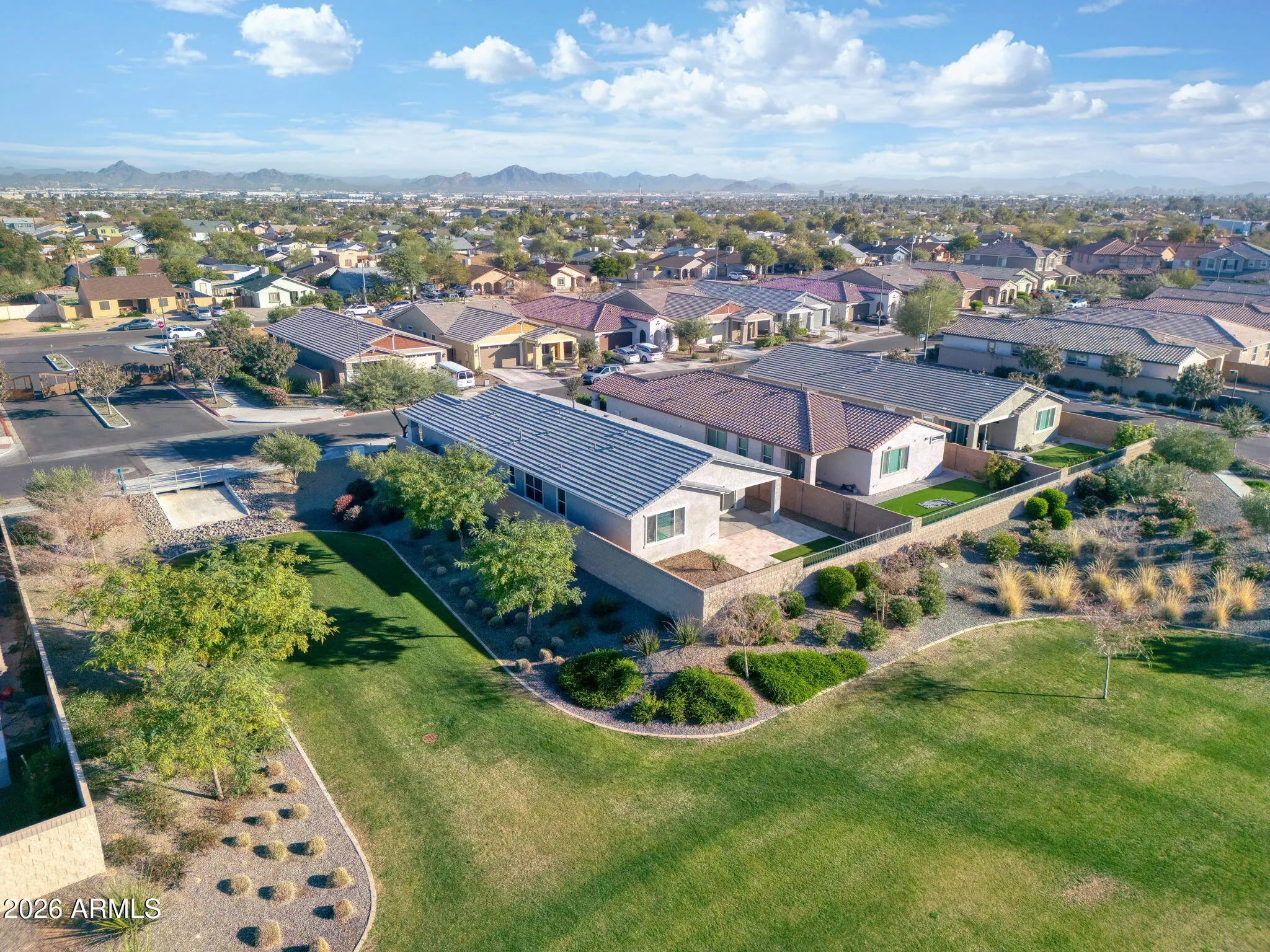 Photo of Listing #6975511