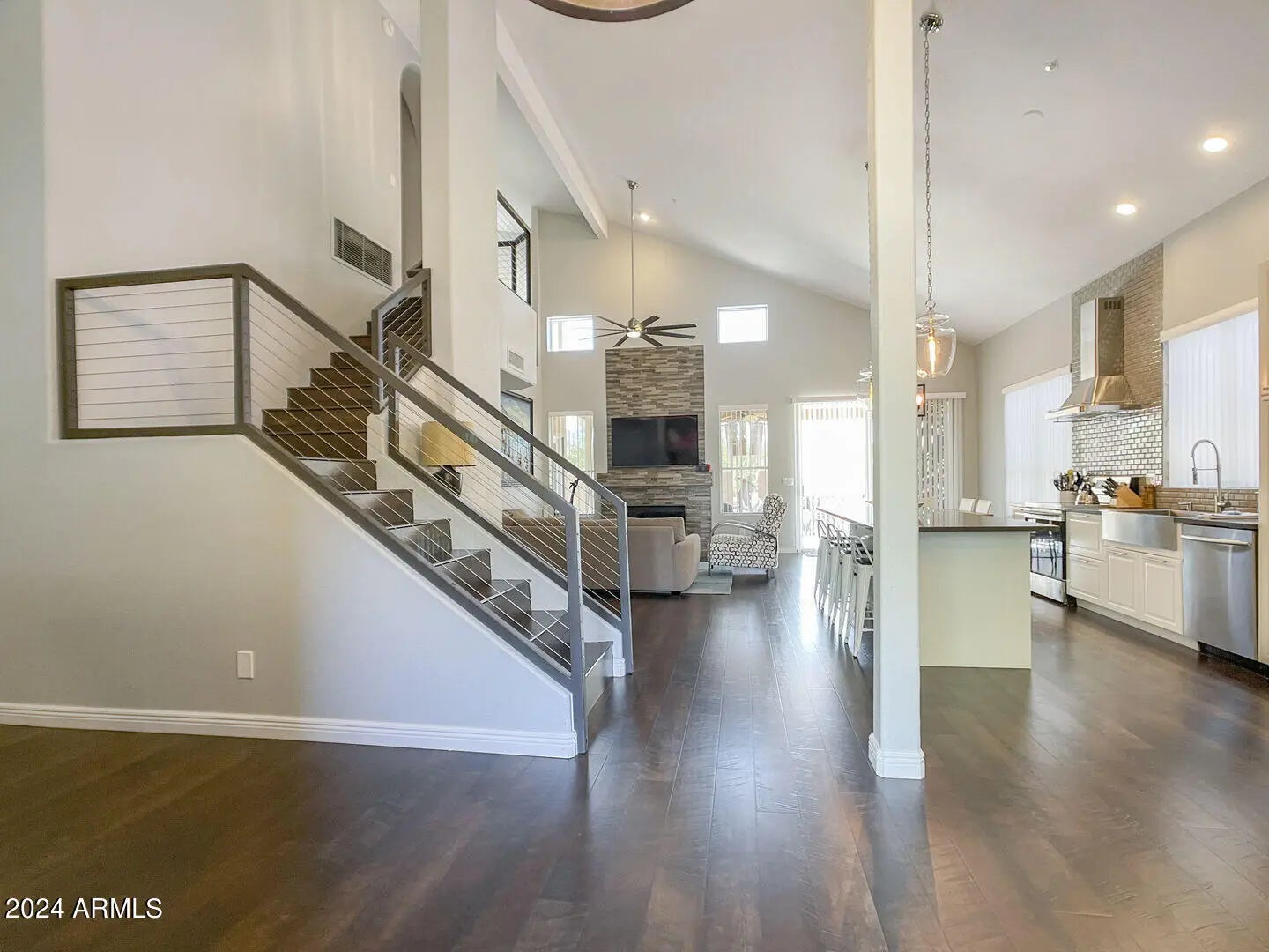 Photo of Listing #6698763