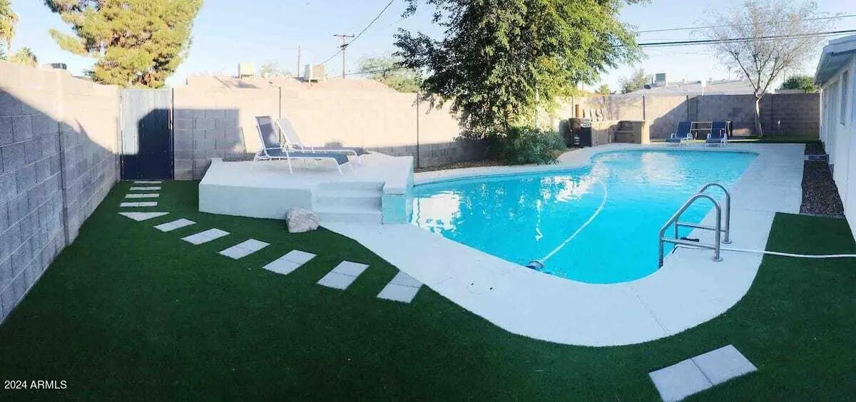 Photo of Listing #6700956