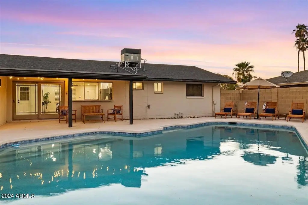 3233 S Lebanon Lane, Tempe