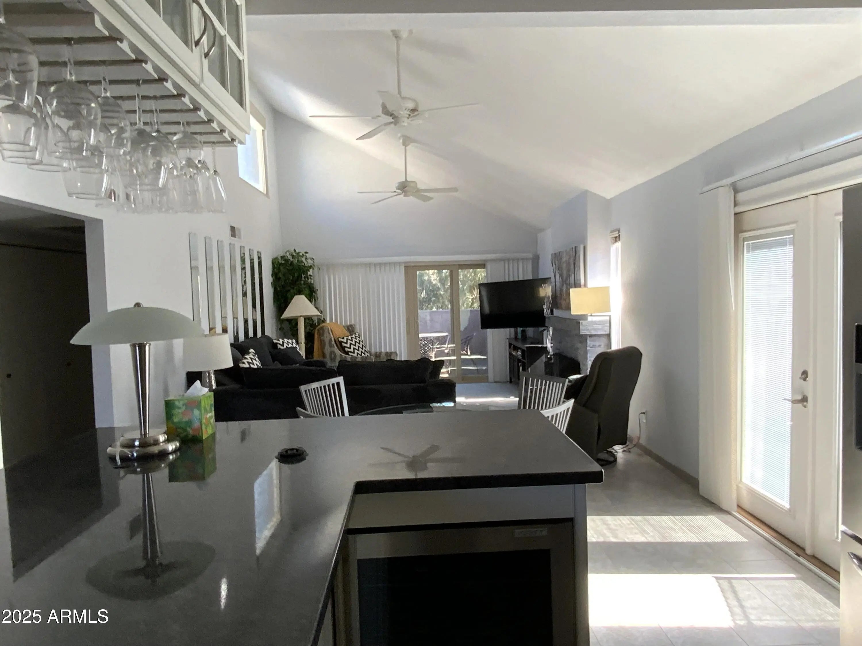 Photo of Listing #6717116