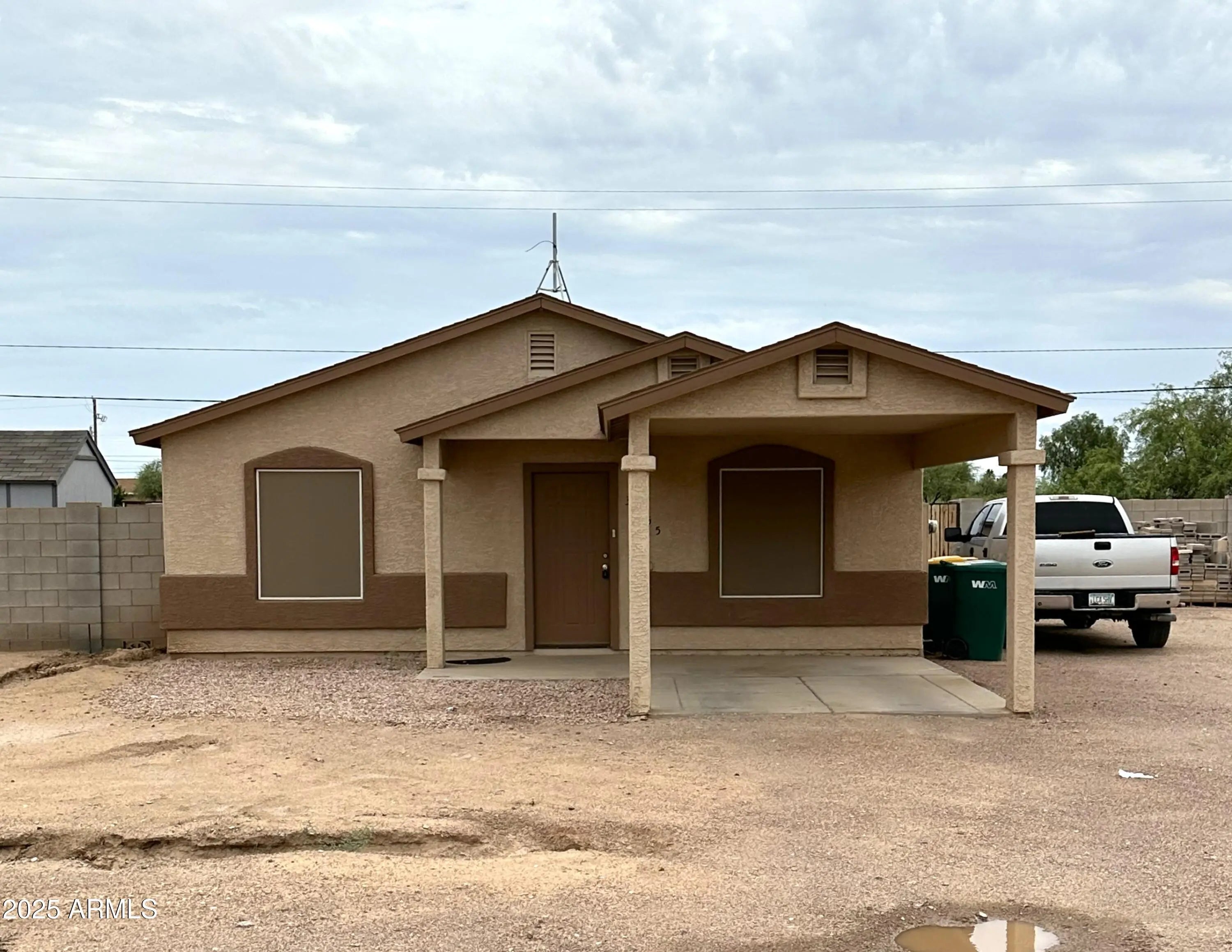 Photo of Listing #6895802