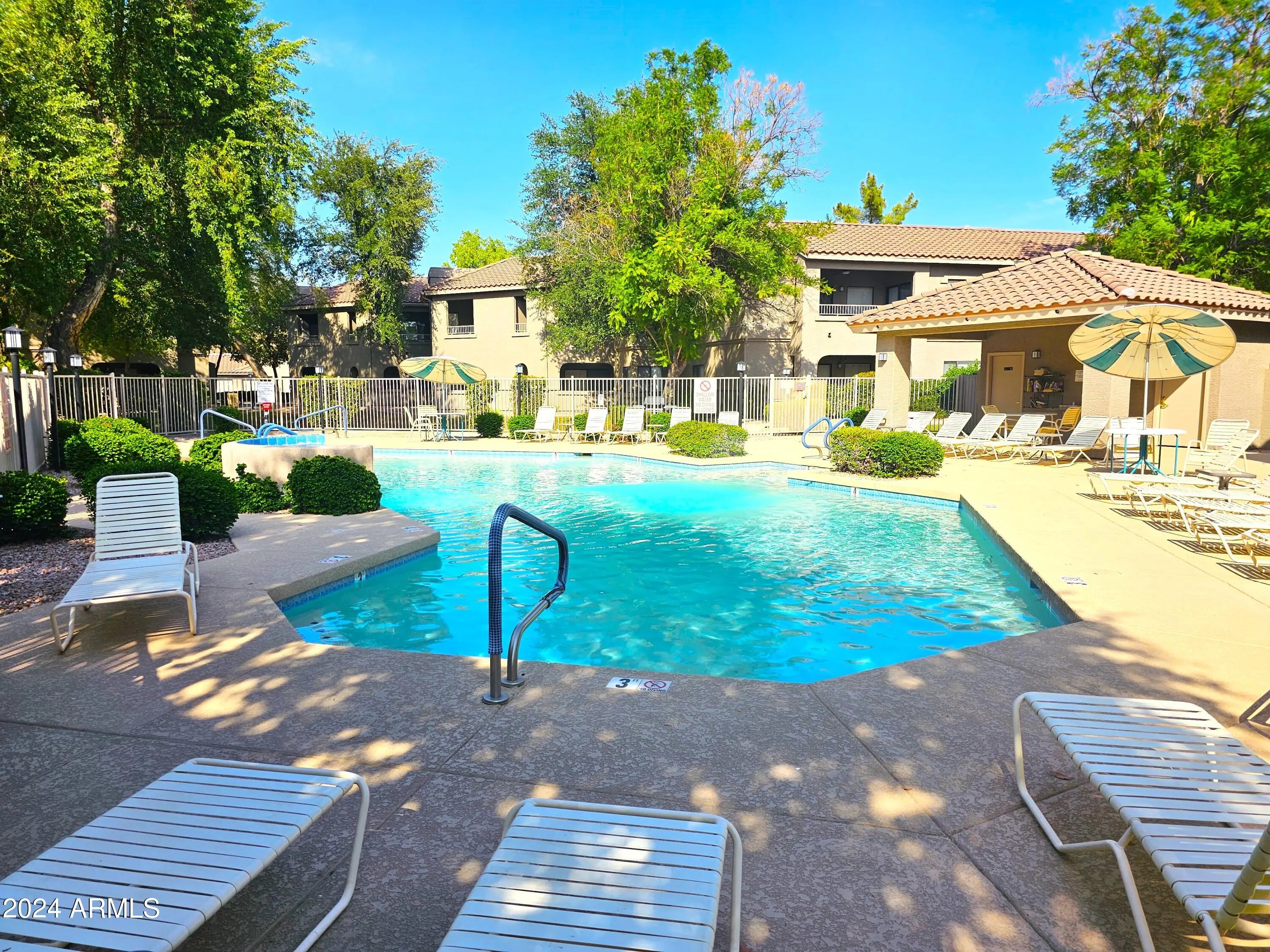 Photo of Listing #6737203