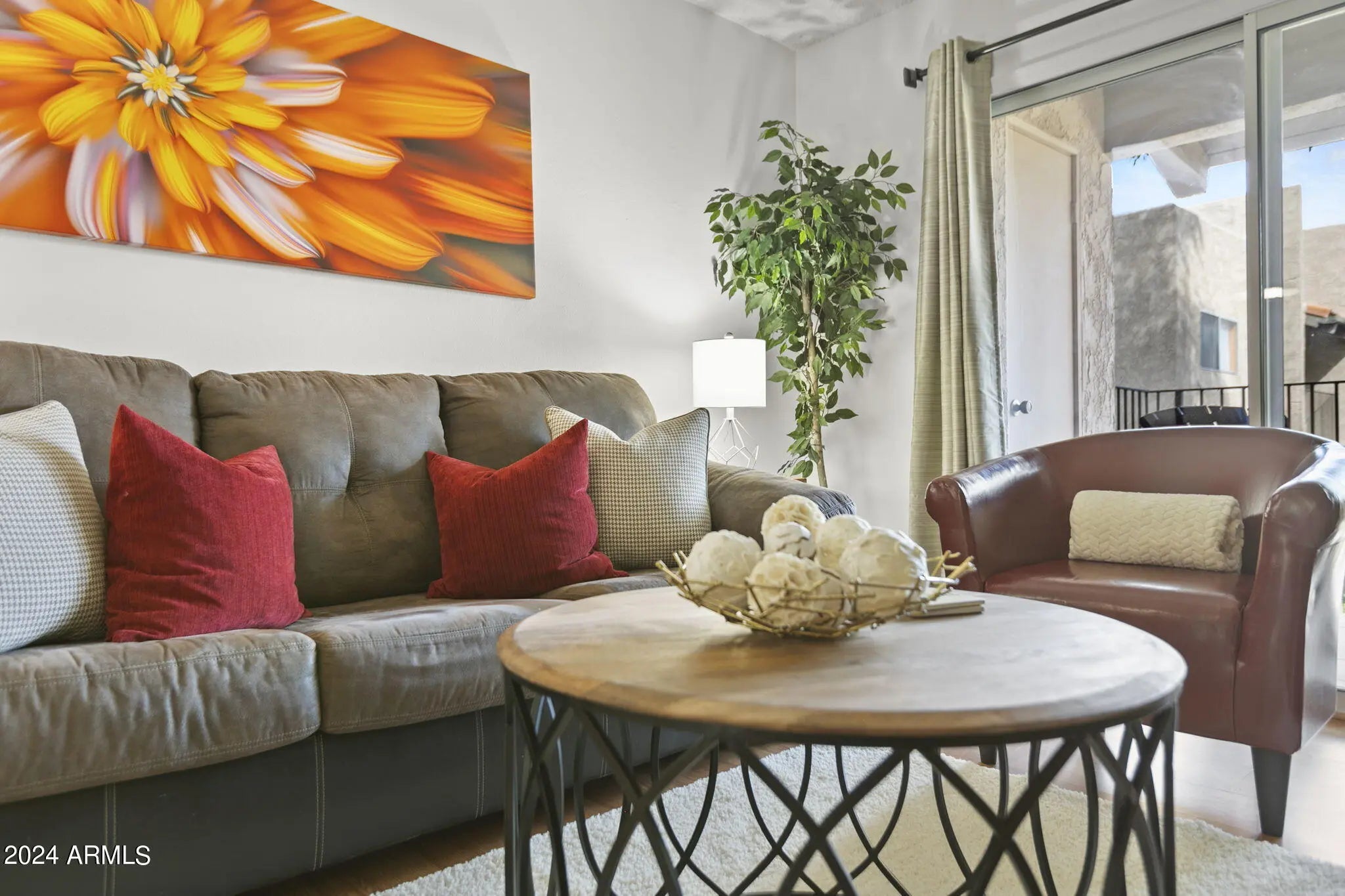 Photo of Listing #6731208