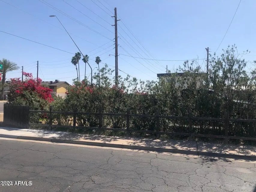 Photo of Listing #6731725