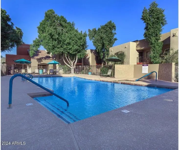 Photo of Listing #6737342