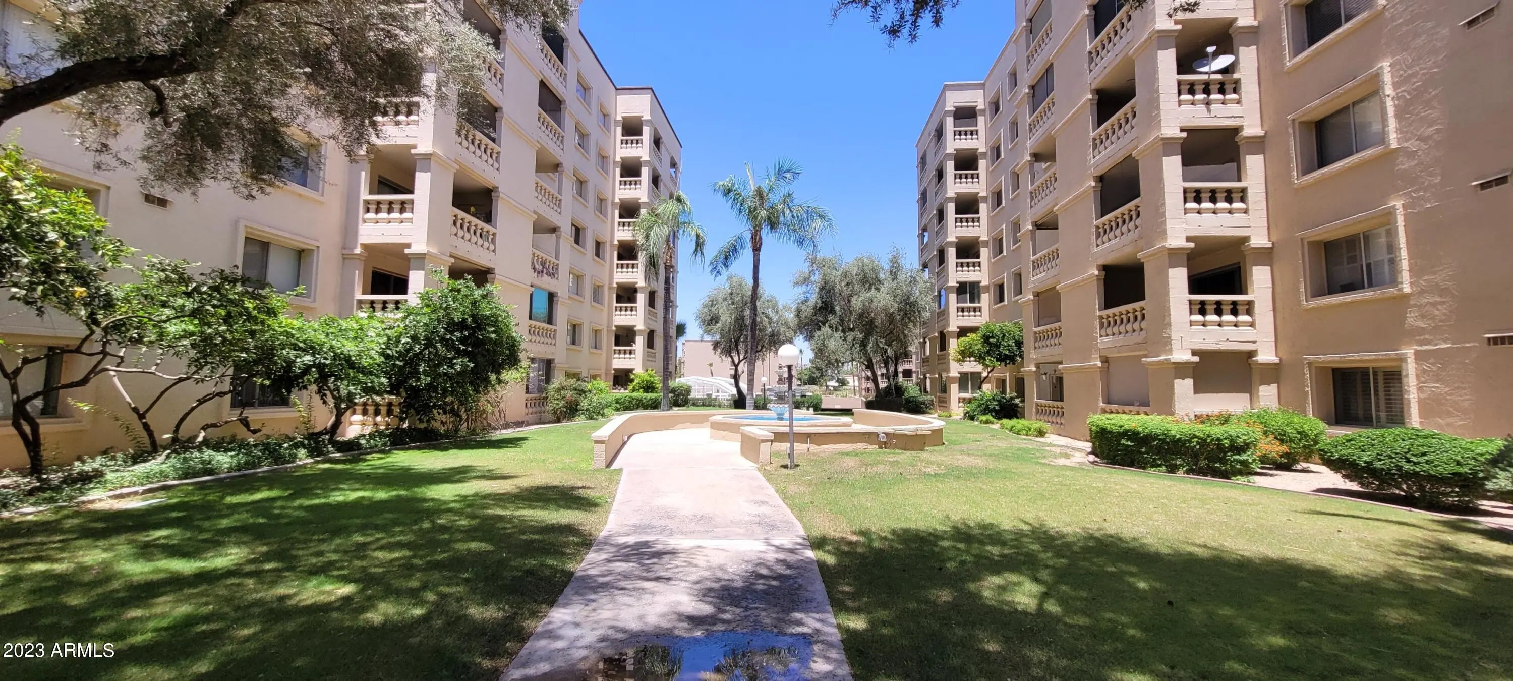 Photo of Listing #6927256