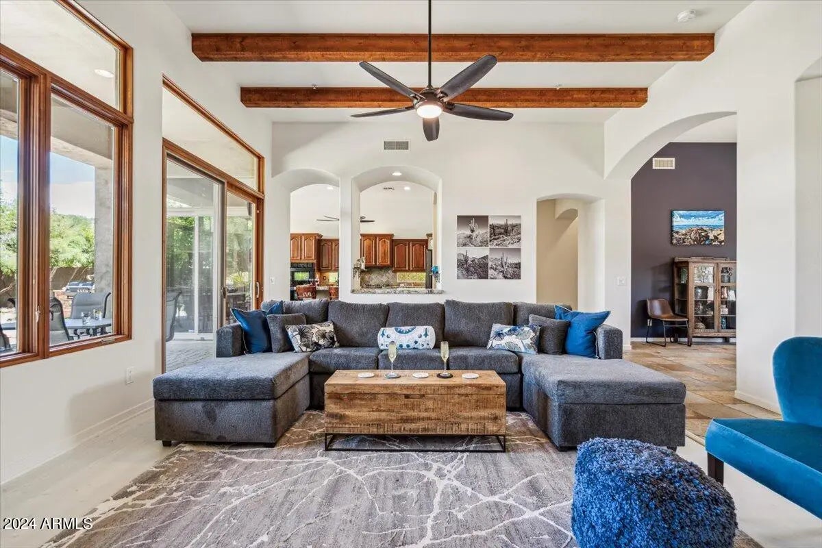 Photo of Listing #6749635