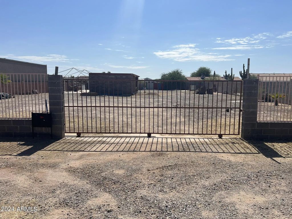 W Battaglia Road (unit 2871), Arizona City
