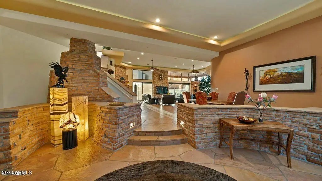 Photo of Listing #6751857