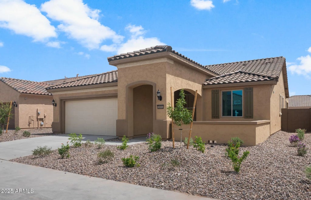 7691 W Cactus Wren Way, Florence
