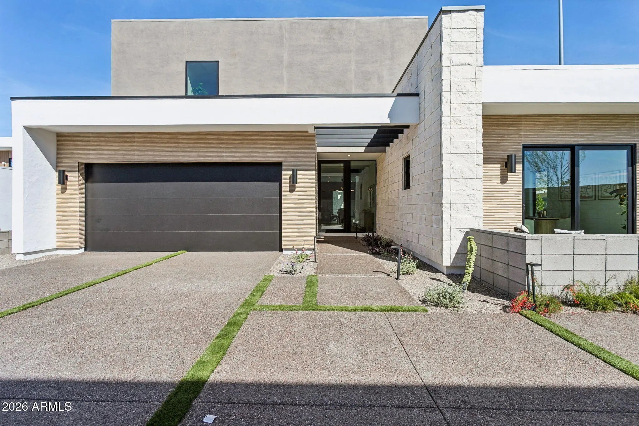 Photo of Listing #6992967