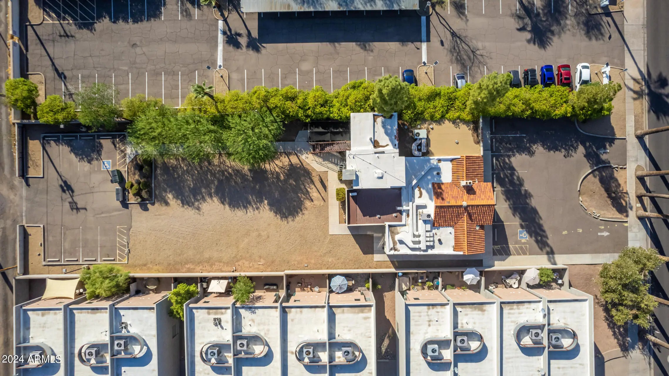 Photo of Listing #6765422