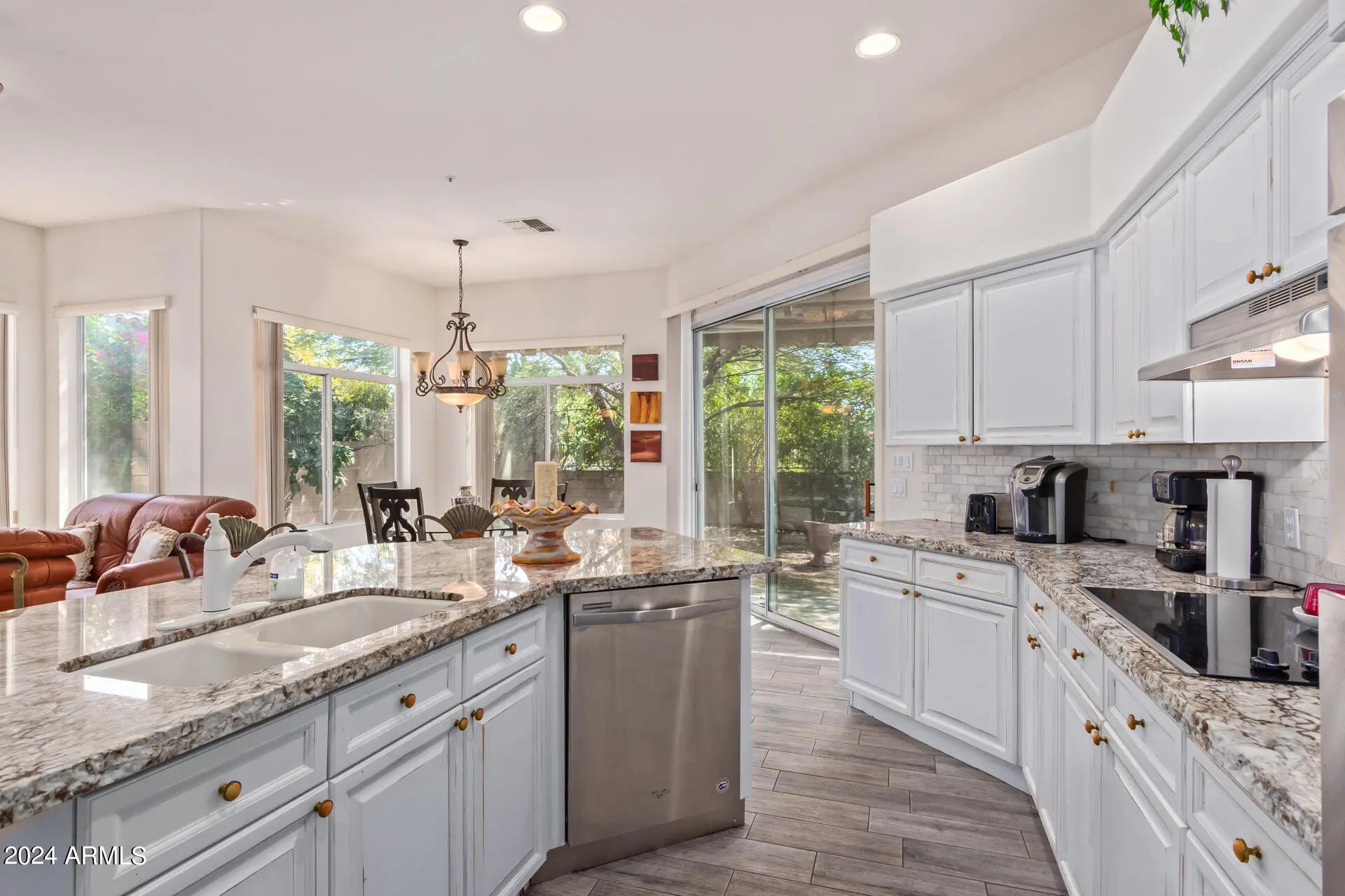 Photo of Listing #6765551