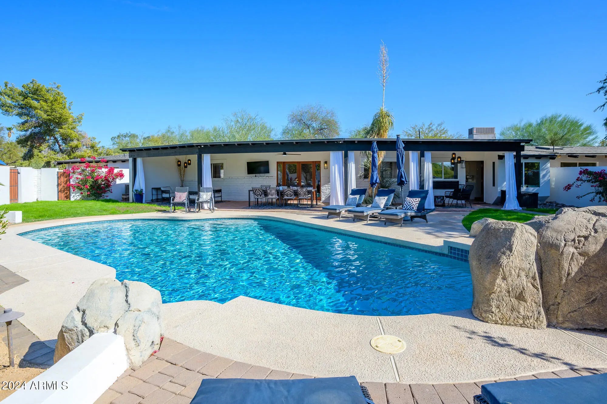 Photo of Listing #6841490