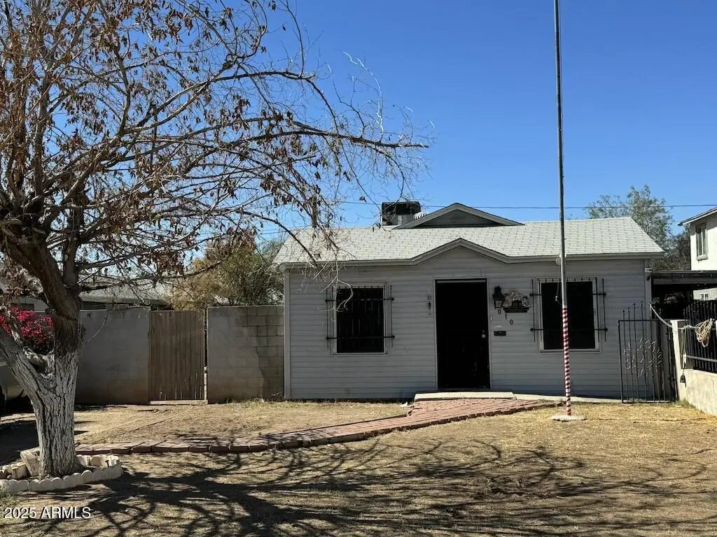 Photo of Listing #6836309