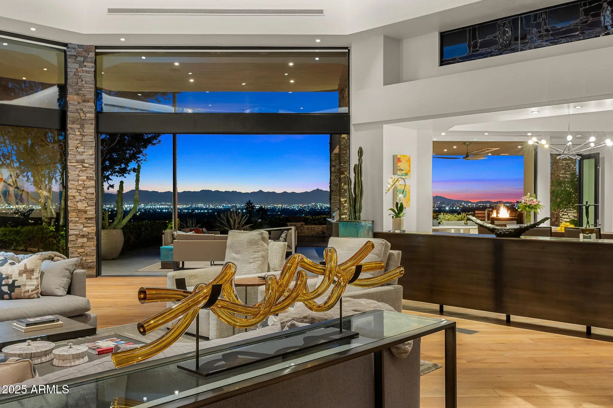 Photo of Listing #6799784