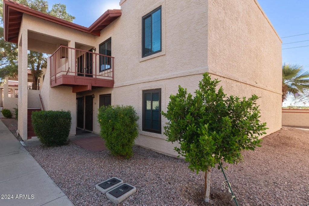 455 S Delaware Drive (unit 120), Apache Junction