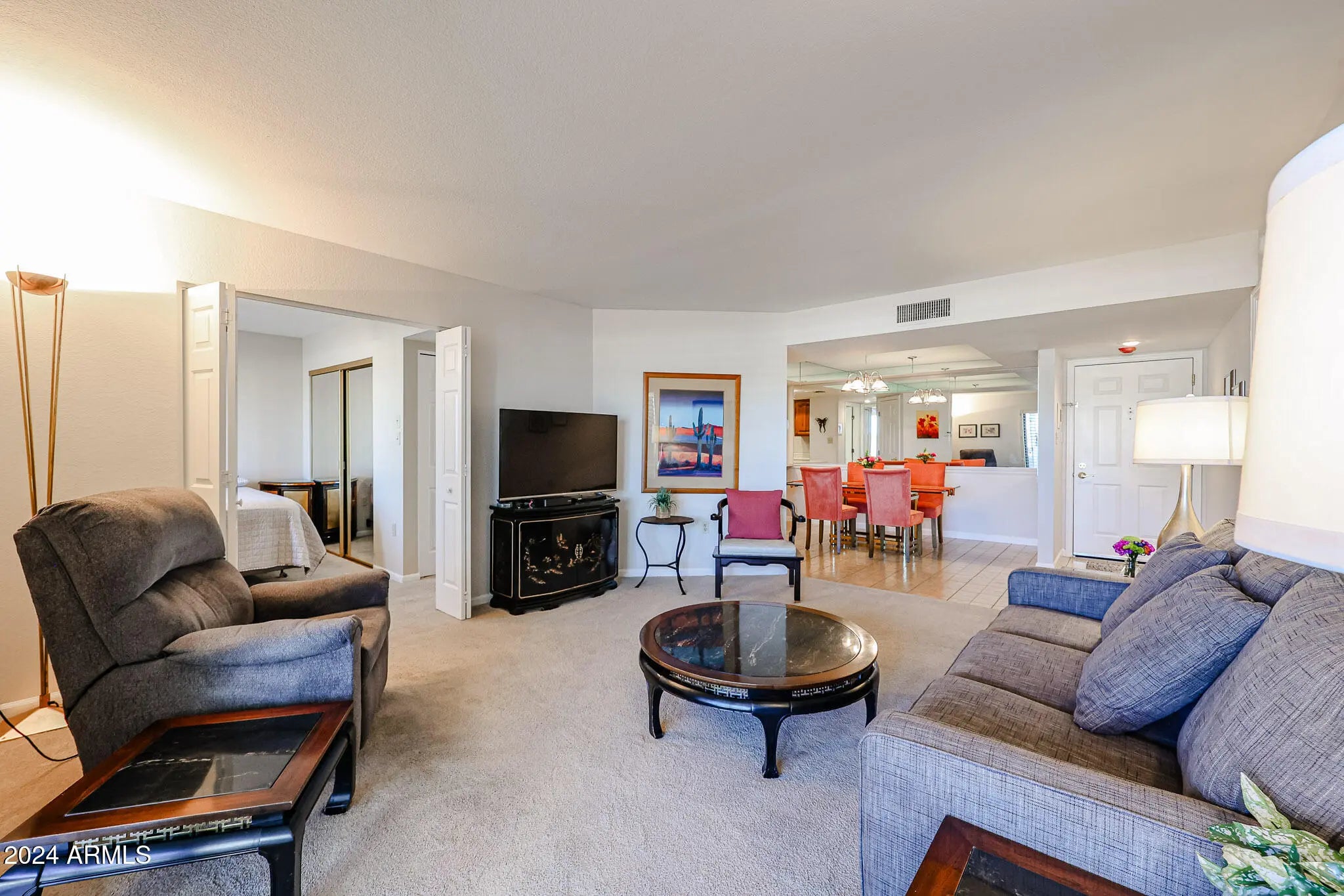 Photo of Listing #6784879