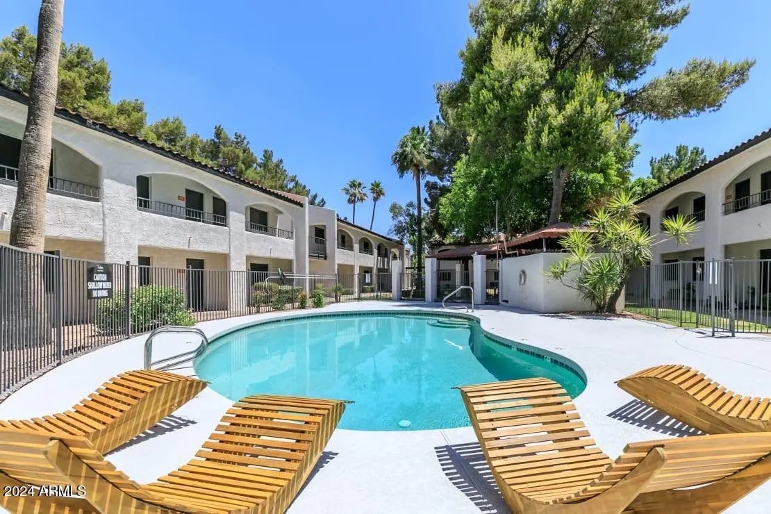 Photo of Listing #6785607