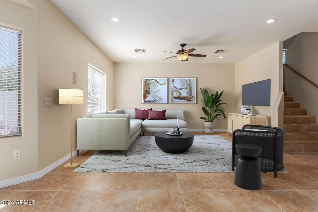 1105 E Wong Way, Phoenix