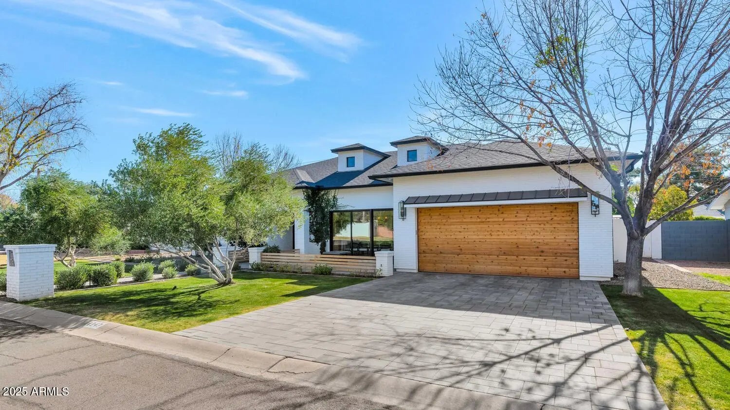 Photo of Listing #6790893